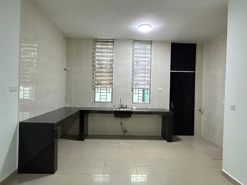 Rumah Teres 3-Tingkat untuk Dijual di Kajang (Selangor) - Aliff Iqbal - PropertyGuru.com.my