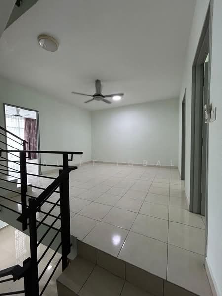 Rumah Teres 3-Tingkat untuk Dijual di Kajang (Selangor) - Aliff Iqbal - PropertyGuru.com.my