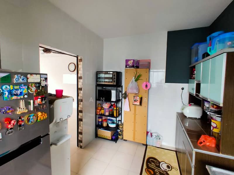 Apartment for Sale at Seri Baiduri - Evan Chan - Kitchen - PropertyGuru.com.my