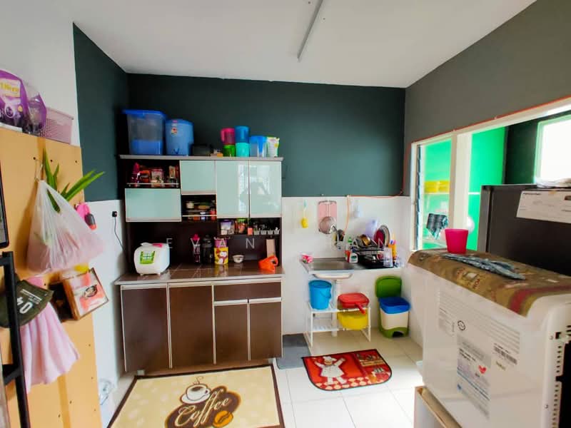 Apartment for Sale at Seri Baiduri - Evan Chan - Kitchen - PropertyGuru.com.my