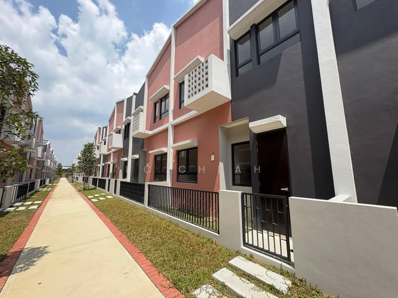 2-storey Terraced House for Rent in Elmina (Shah Alam) - KC Cheah - Exterior - PropertyGuru.com.my
