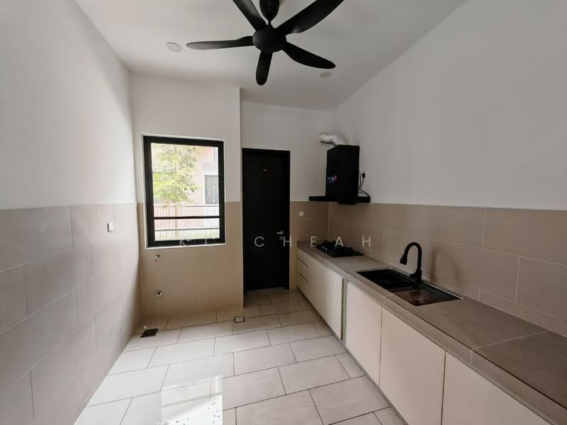 2-storey Terraced House for Rent in Elmina (Shah Alam) - KC Cheah - Kitchen - PropertyGuru.com.my