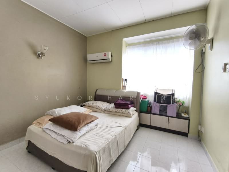 2-storey Terraced House for Sale in Puncak Alam (Selangor) - Syukor Hartanah - Bedroom - PropertyGuru.com.my