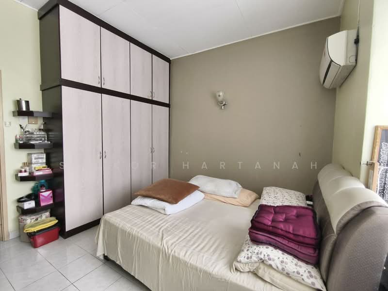 2-storey Terraced House for Sale in Puncak Alam (Selangor) - Syukor Hartanah - Bedroom - PropertyGuru.com.my