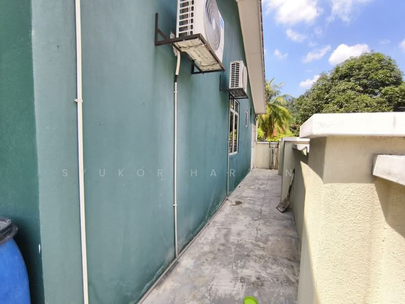 2-storey Terraced House for Sale in Puncak Alam (Selangor) - Syukor Hartanah - Exterior - PropertyGuru.com.my