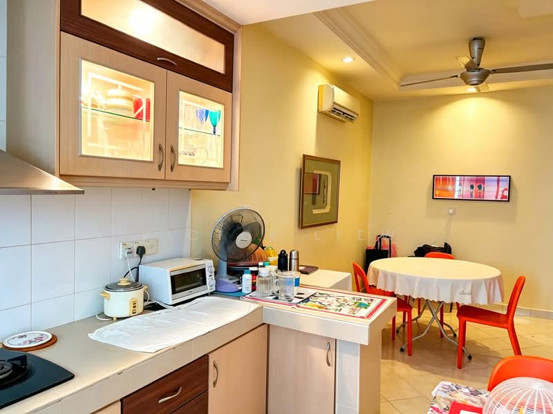 2-storey Terraced House for Sale in Kota Damansara (Selangor) - Victor Liew - Kitchen - PropertyGuru.com.my