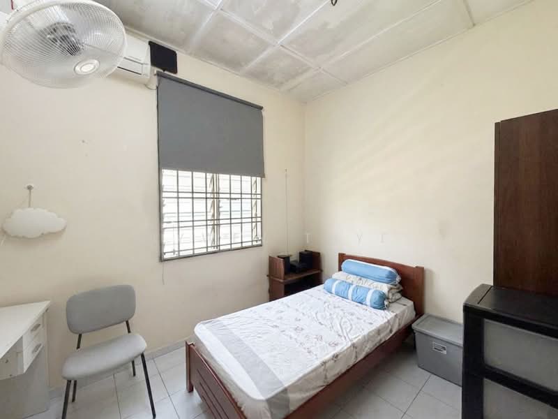 1-storey Terraced House for Sale in Bukit Indah (Iskandar Puteri (Nusajaya)) - Lywen Thye - Bedroom - PropertyGuru.com.my