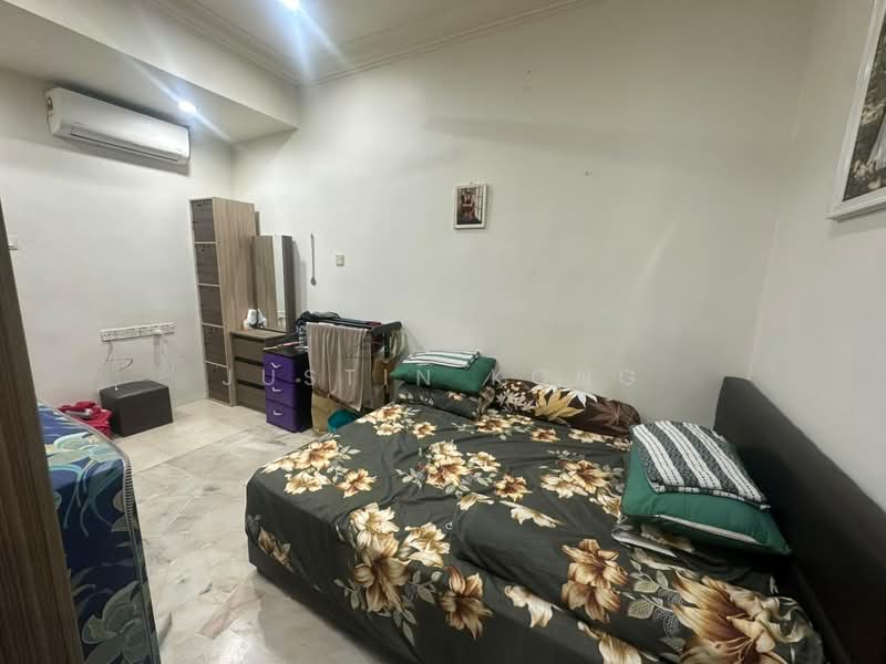1-storey Terraced House for Sale in Kangkar Pulai (Skudai) - Justin Kong - Bedroom - PropertyGuru.com.my