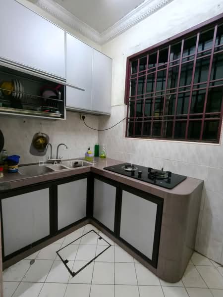 Rumah Teres 2 Tingkat untuk Dijual di Taman Universiti (Skudai) - Daniel Yong - Kitchen - PropertyGuru.com.my