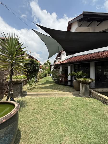 Rumah Berkembar untuk Dijual di Bukit Jelutong (Shah Alam) - Kenjjo Yeo - Exterior - PropertyGuru.com.my