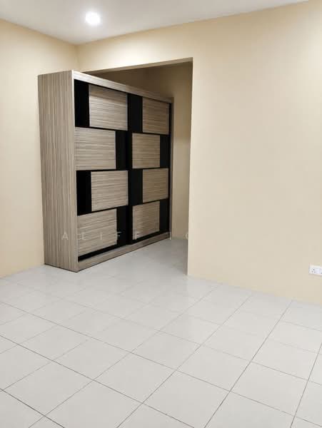 2-storey Terraced House for Sale in Taman Perepat Indah (Kapar) - Aliff Iqbal - PropertyGuru.com.my