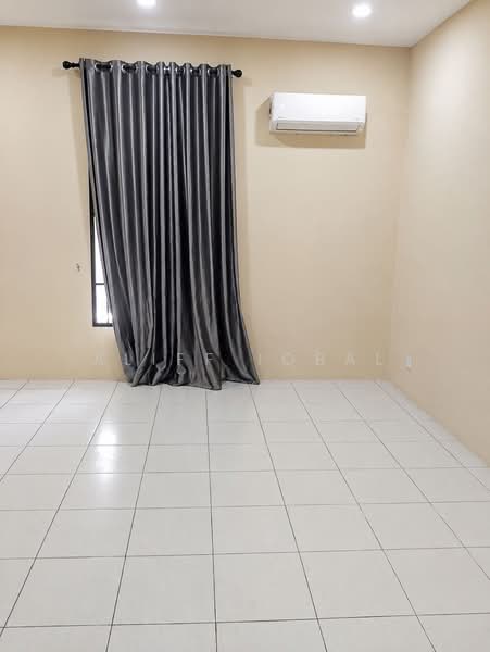 2-storey Terraced House for Sale in Taman Perepat Indah (Kapar) - Aliff Iqbal - PropertyGuru.com.my
