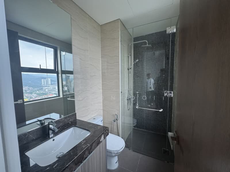 Condominium for Sale at Capella Embassy (D'Rapport Residences) - Jason Ooi - Bathroom - PropertyGuru.com.my