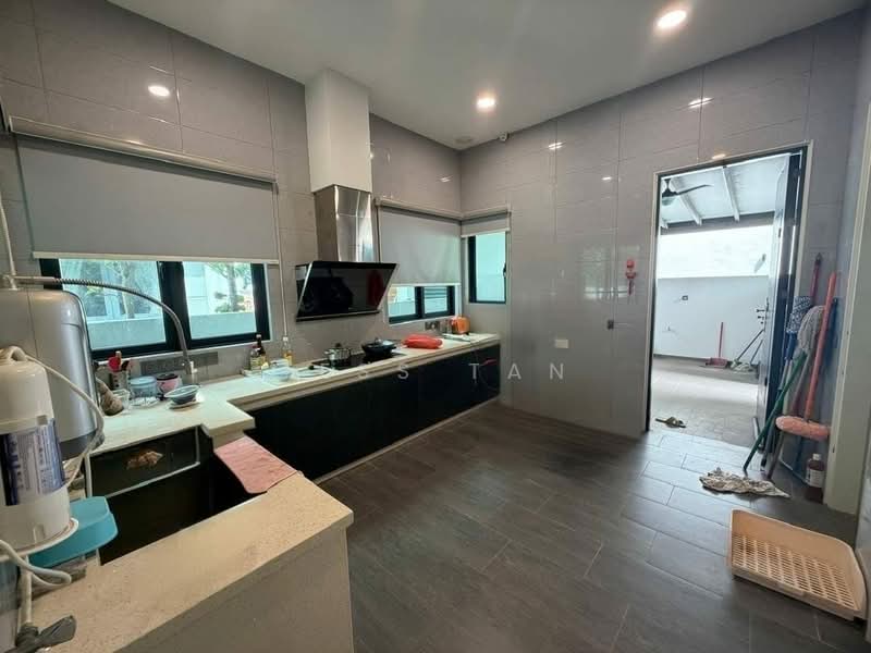 Rumah Banglo untuk Disewa di Ujong Pasir (Melaka) - Tess Tan - Kitchen - PropertyGuru.com.my