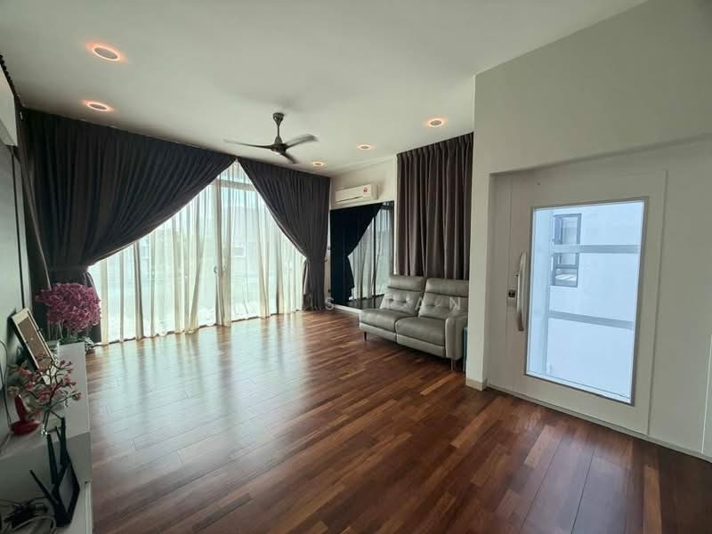 Rumah Banglo untuk Disewa di Ujong Pasir (Melaka) - Tess Tan - Living Room - PropertyGuru.com.my