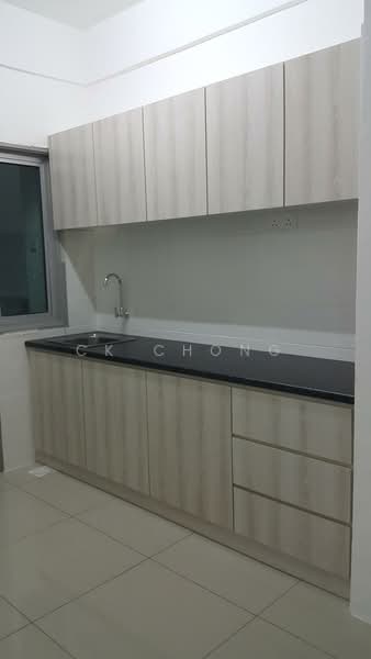 Kondominium untuk Dijual di Silk Residence - CK Chong - Kitchen - PropertyGuru.com.my