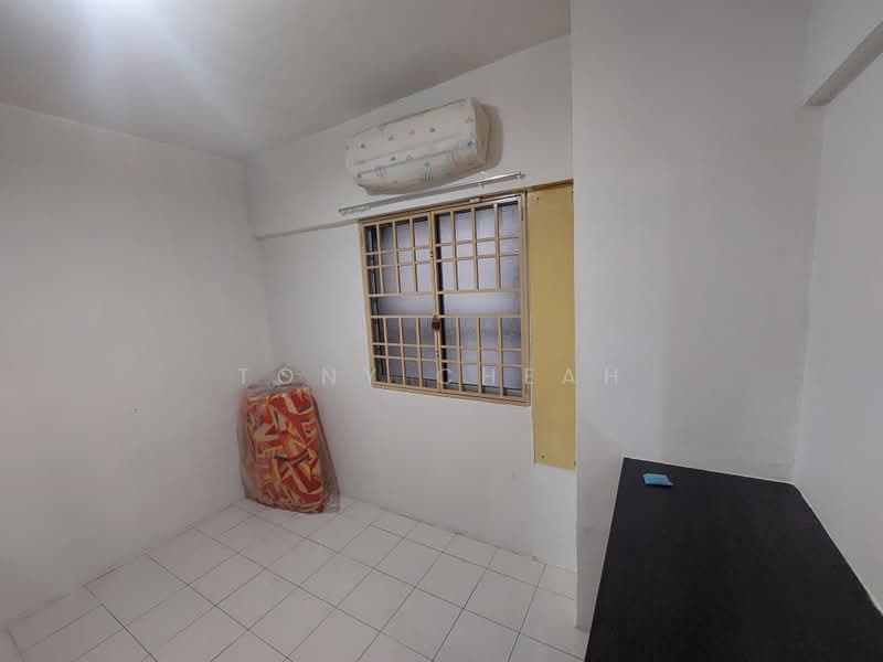 Apartment for Sale at Sri Impian Apartment - Tony Cheah - Interior - PropertyGuru.com.my