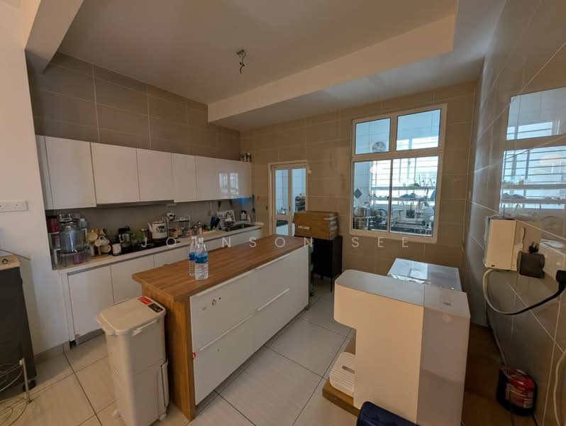 Condominium for Sale at Damansara Foresta - Johnson See - Kitchen - PropertyGuru.com.my