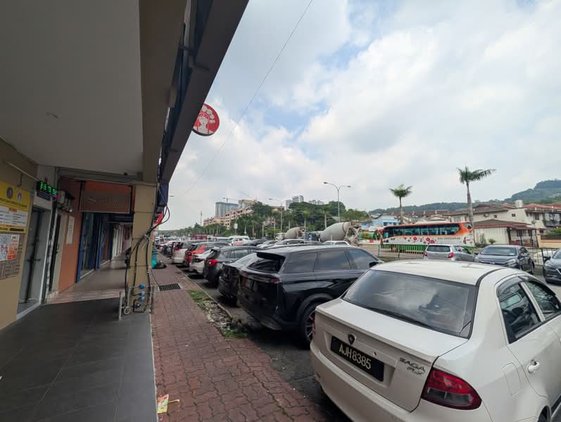 Townhouse for Sale in Bandar Damai Perdana (Cheras) - Jade Thiew - Exterior - PropertyGuru.com.my