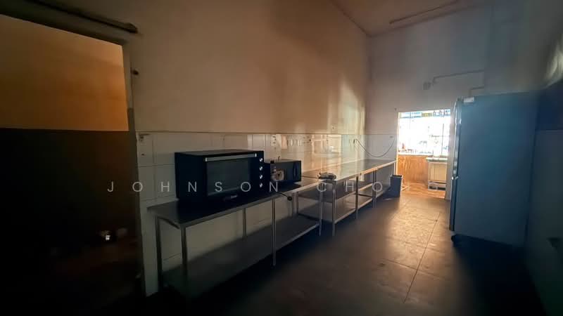 Kedai untuk Disewa di Taman Dato Onn (Johor Bahru) - Johnson Chong - Kitchen - PropertyGuru.com.my