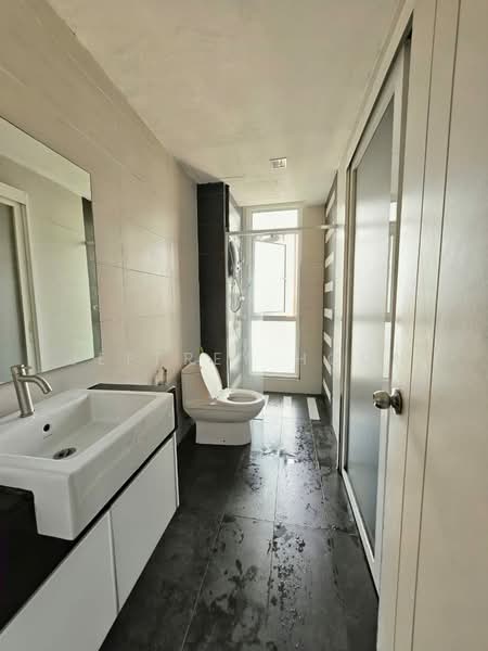 Apartment for Sale at Central Residence @ Sungai Besi - Jeffrey Hoon - Bathroom - PropertyGuru.com.my
