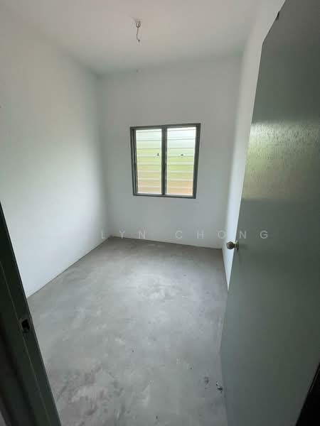 Terraced House for Sale in Bandar Springhill (Jimah) - Evelyn Chong - Interior - PropertyGuru.com.my