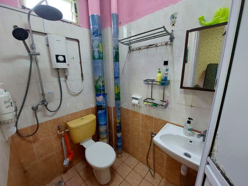 Apartment for Sale at Asia Heights - Tony Cheah - Bathroom - PropertyGuru.com.my