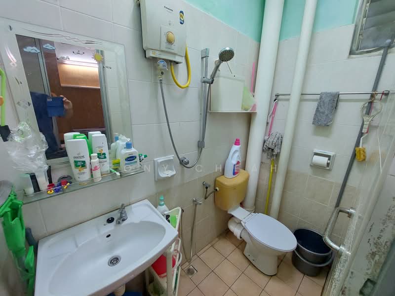 Apartment for Sale at Asia Heights - Tony Cheah - Bathroom - PropertyGuru.com.my