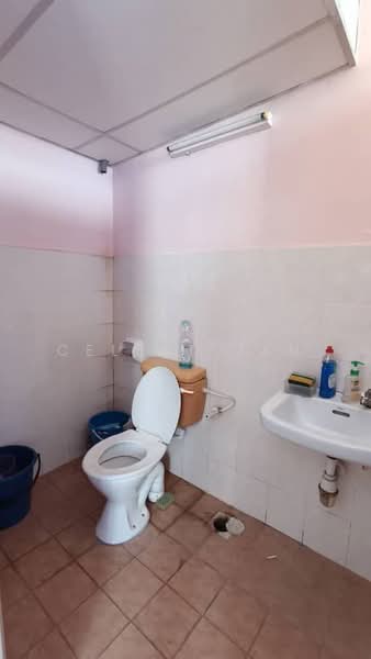 Kedai / Pejabat untuk Dijual di Taman Austin Perdana (Tebrau) - Celest Tan - PropertyGuru.com.my