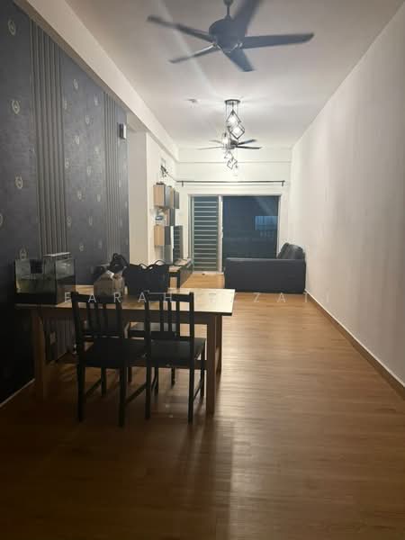 Servis Apartment untuk Disewa di BSP 21 - Farah Izzati - Living Room - PropertyGuru.com.my
