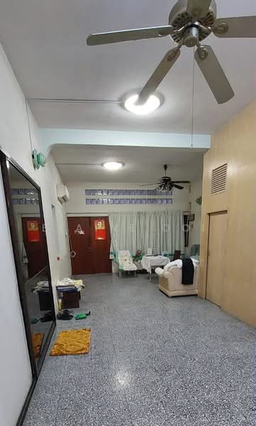 Rumah Teres 2 Tingkat untuk Dijual di Taman Desa Green (Jelutong) - Elaine Ooi - Living Room - PropertyGuru.com.my