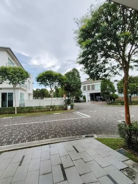Bungalow for Sale in Senibong (Permas Jaya) - Cahrie Bong - Exterior - PropertyGuru.com.my