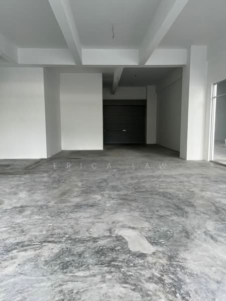 Shop for Rent in Sungai Besi (Kuala Lumpur) - Erica Law - Interior - PropertyGuru.com.my
