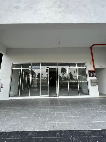 Shop for Rent in Sungai Besi (Kuala Lumpur) - Erica Law - Exterior - PropertyGuru.com.my
