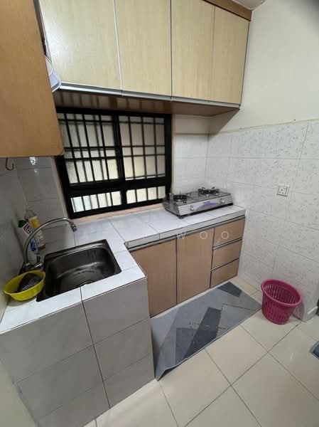 Flat for Rent at Desa Pinang 2 - Abby Woo - Kitchen - PropertyGuru.com.my