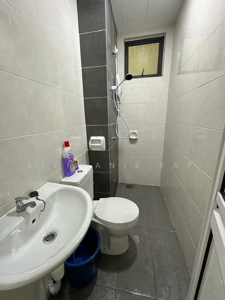 Kondominium untuk Disewa di Maple Residence - Stephanie Yap - Bathroom - PropertyGuru.com.my