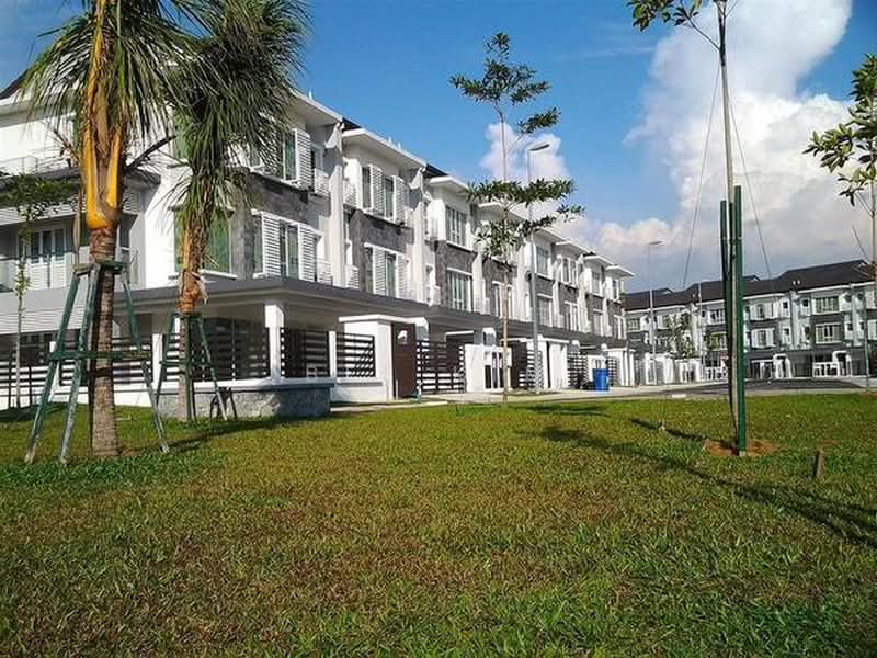 2.5-storey Terraced House for Sale in UEP Subang Jaya (Subang Jaya) - Bee Kim - Exterior - PropertyGuru.com.my