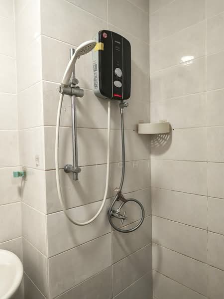 Servis Apartment untuk Disewa di Service Residence @ Landmark Residence 2 - Suki Chia - Bathroom - PropertyGuru.com.my