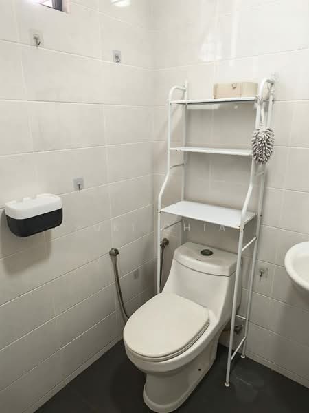 Servis Apartment untuk Disewa di Service Residence @ Landmark Residence 2 - Suki Chia - Bathroom - PropertyGuru.com.my