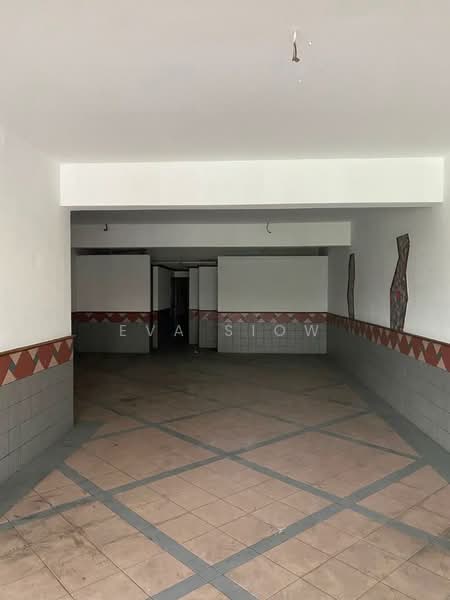 Shop for Rent in Taman Tampoi Utama (Johor Bahru) - Eva Siow - Interior - PropertyGuru.com.my