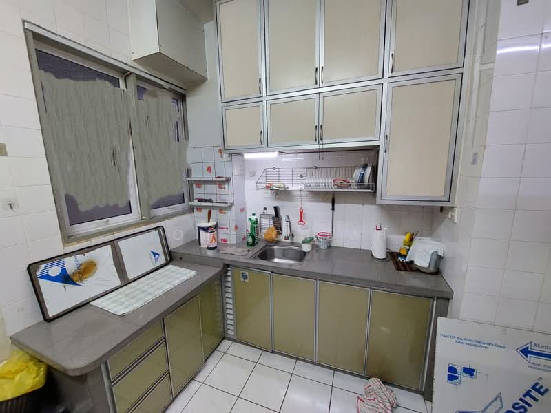 Condominium for Sale at Vista Condominium - Tony Cheah - Kitchen - PropertyGuru.com.my