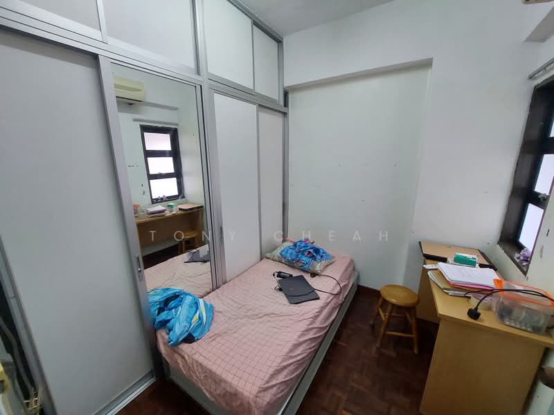 Condominium for Sale at Vista Condominium - Tony Cheah - Bedroom - PropertyGuru.com.my