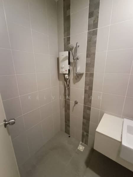 Kondominium untuk Disewa di Imperial Residences - Kelvin Tan - Bathroom - PropertyGuru.com.my