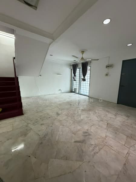 Rumah Teres 2 Tingkat untuk Dijual di Pandan Perdana (Cheras) - Andy Wong - Living Room - PropertyGuru.com.my