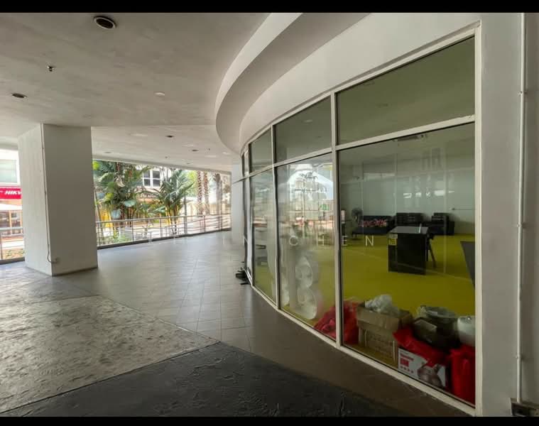 Kedai / Pejabat untuk Dijual di Taman Sri Endah (Sri Petaling) - Kevin Chen - Corridor - PropertyGuru.com.my