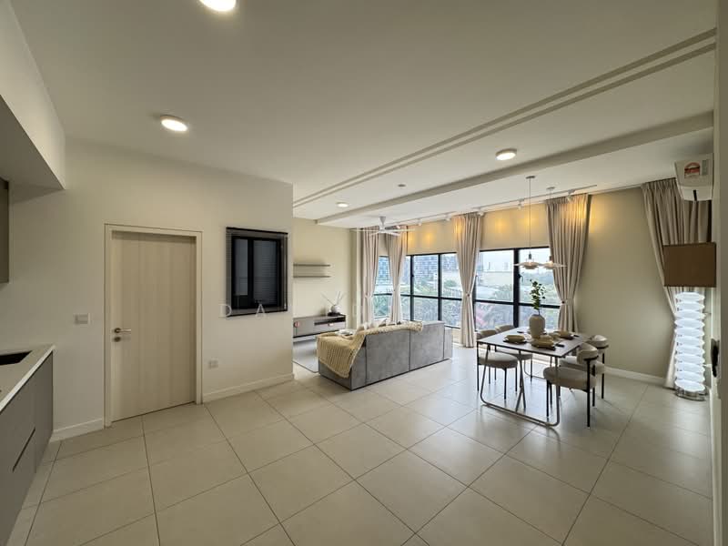Servis Apartment untuk Disewa di Maya Ara Residences - David Sin - Living Room - PropertyGuru.com.my