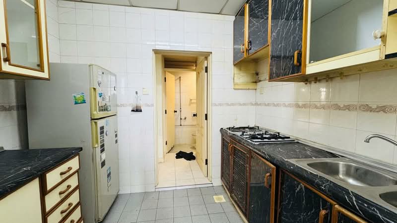 Kondominium untuk Dijual di Indah Samudra Condominium - Chloe Lai - Kitchen - PropertyGuru.com.my