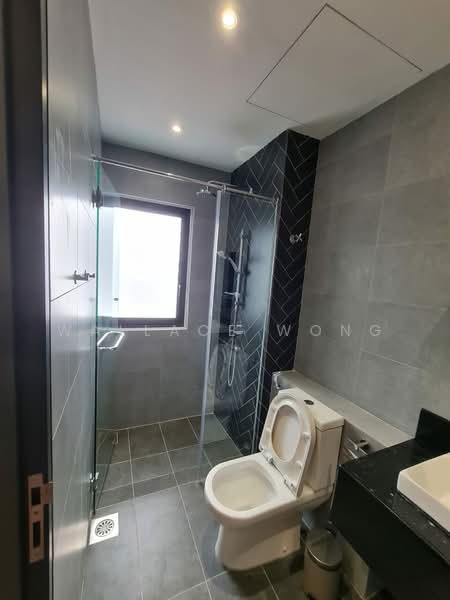 Servis Apartment untuk Disewa di M Astra - Wallace Wong - Bathroom - PropertyGuru.com.my
