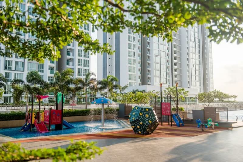 Service Residence for Sale at Meridin Bayvue Serviced Apartment - Dexter Lim - Exterior - PropertyGuru.com.my
