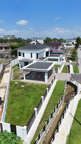 Rumah Berkembar untuk Dijual di Stampin (Kuching) - Sherene Kok - Exterior - PropertyGuru.com.my